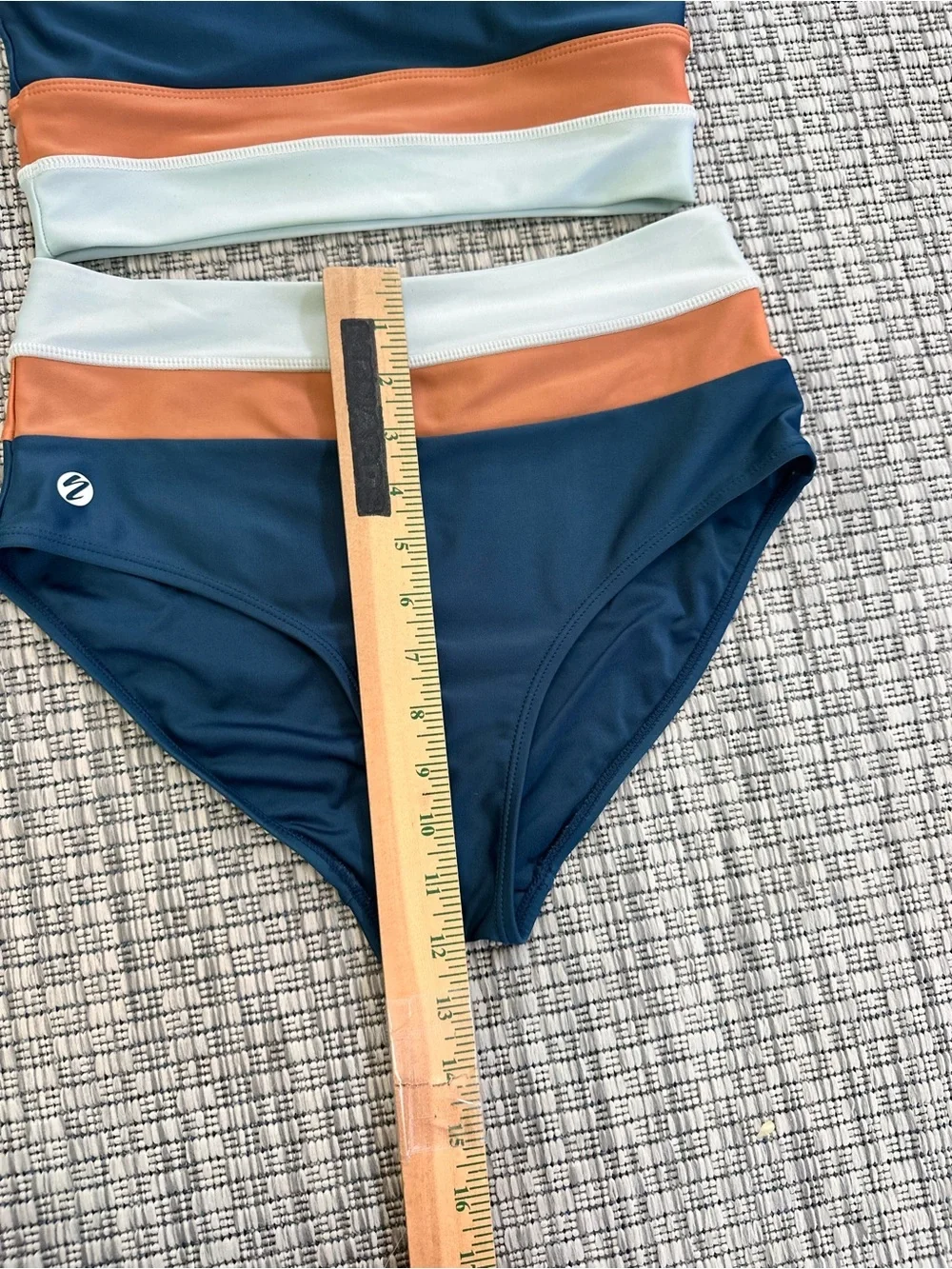 Nani Recycled Atlantic color block cut back crop swim top and bottom sz Small
